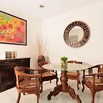 Dyah Suminar House